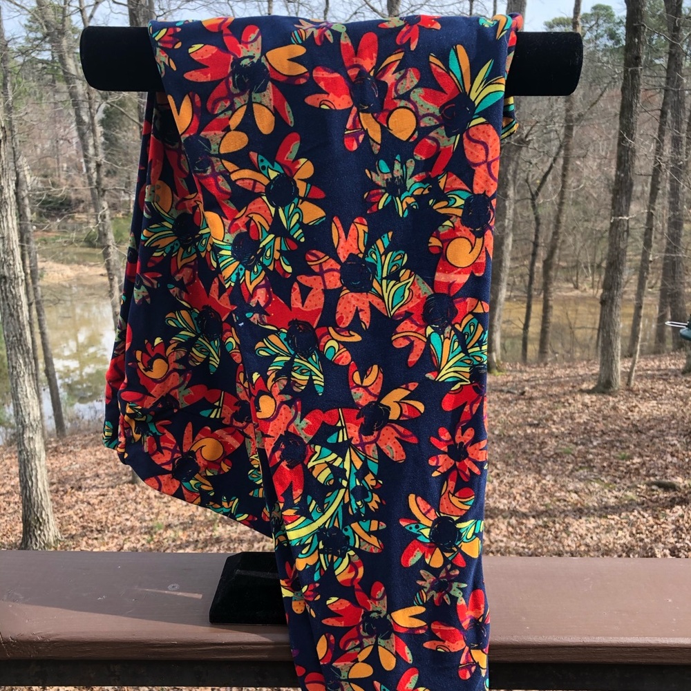 Lularoe TC2 Leggings-Vibrant & Bright!